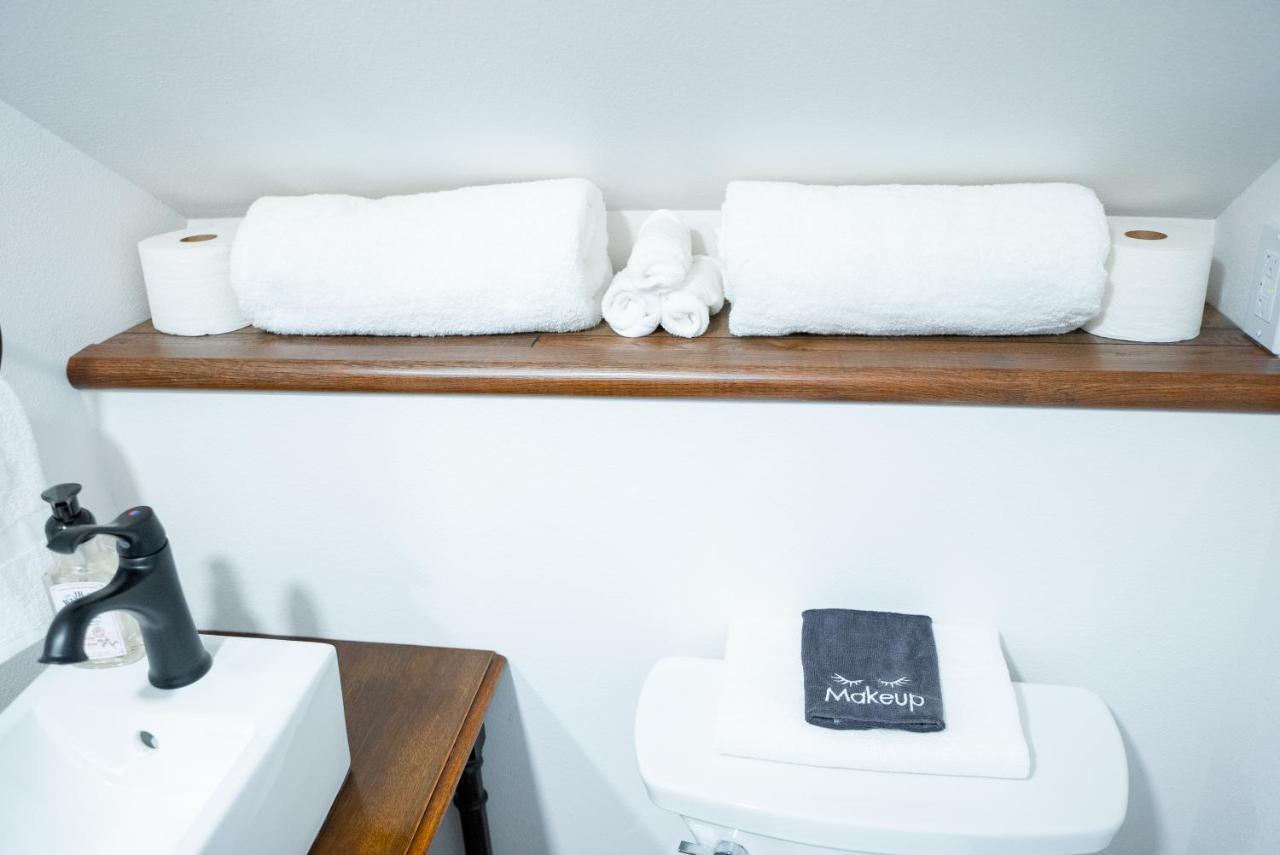 Snodgrass Suite 301, Hyland Hotel Palmer Bagian luar foto