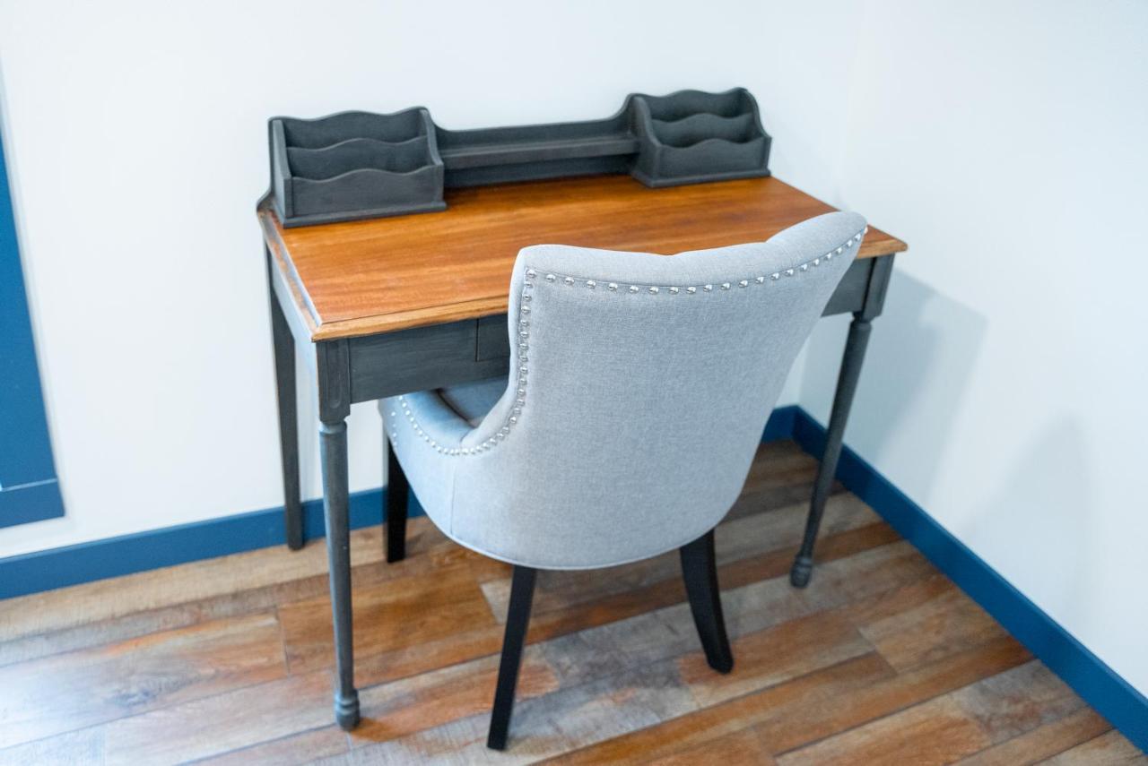 Snodgrass Suite 301, Hyland Hotel Palmer Bagian luar foto